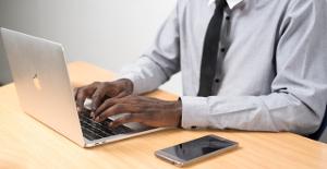 8 Career tips for finding jobs in the UAE without struggle